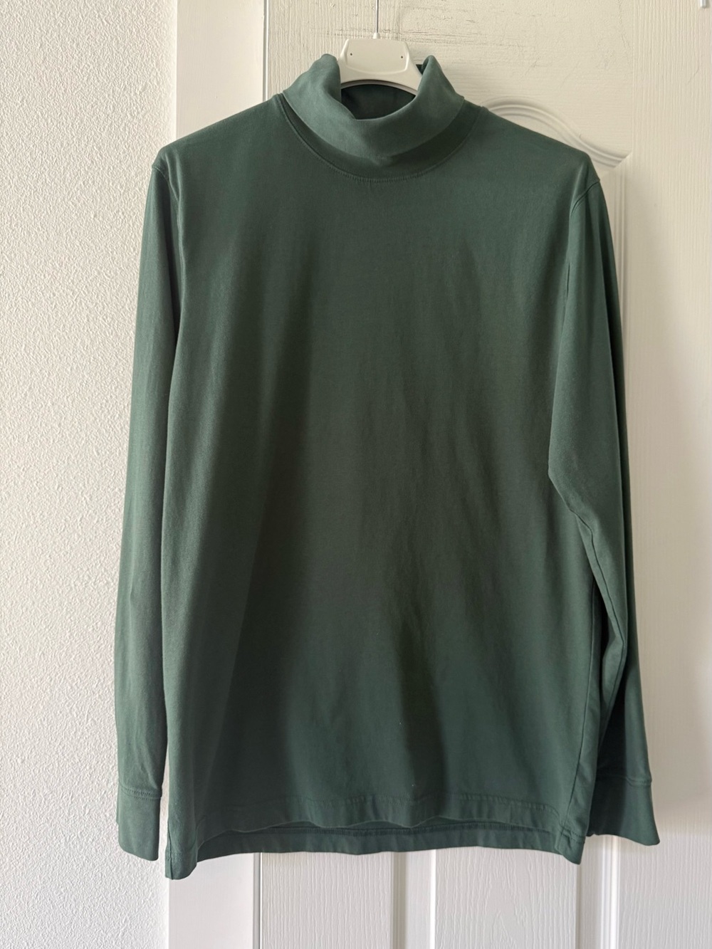 L.L.Bean Men’s Small Traditional Fit 100% Cotton Green Turtleneck Shirt